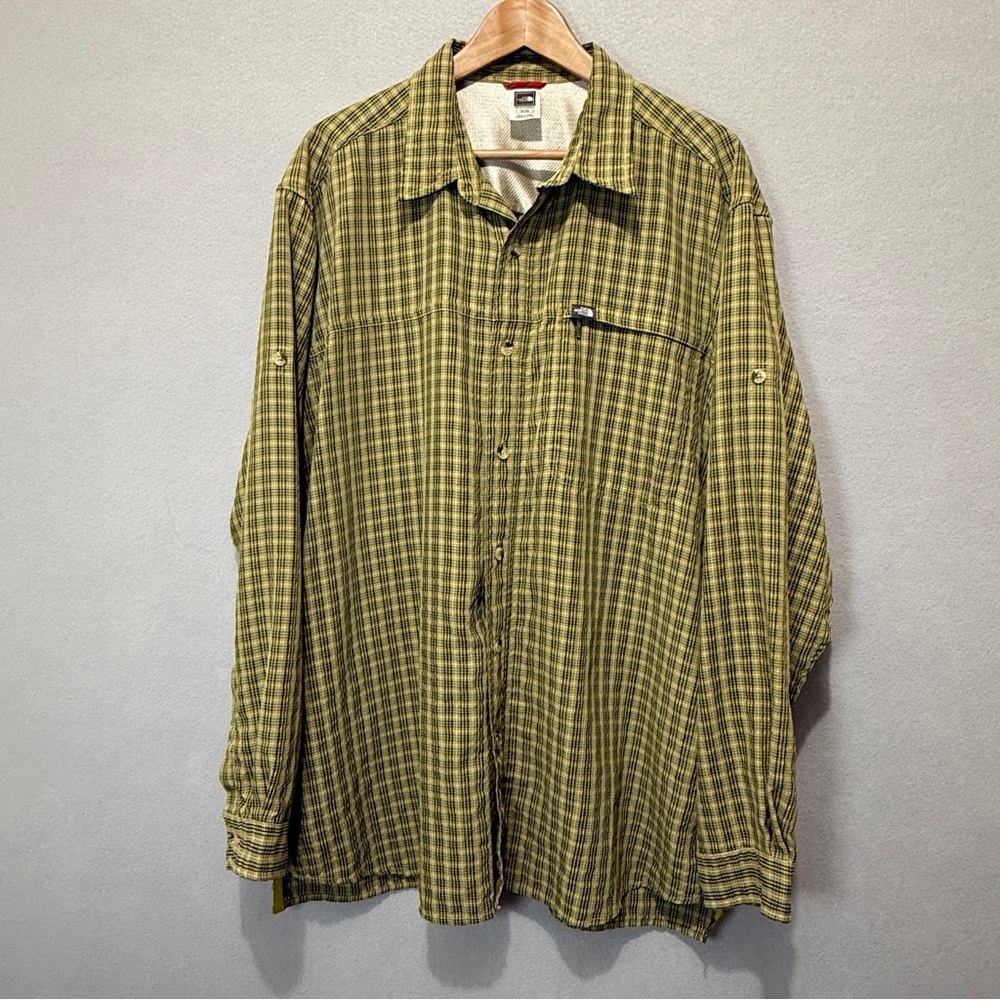 The North Face Men’s XL Shirt Green Black Check Button Up Long Sleeve Outdoor